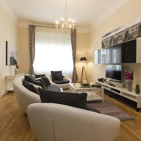 Vaci 12 * Βουδαπέστη