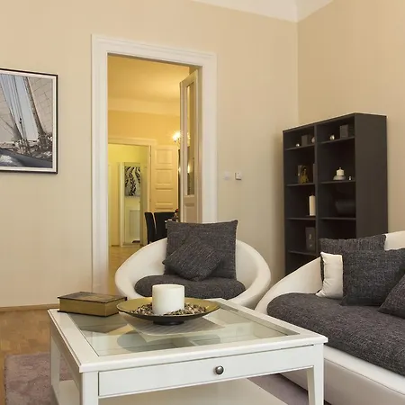 Vaci 12 * Βουδαπέστη