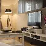 Vaci 12 *