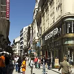 Vaci 12 *