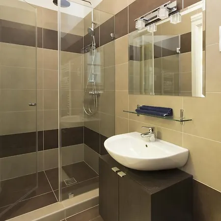 Vaci 12 * Budapest